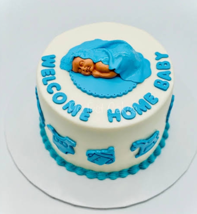 Gender Reveal party cake